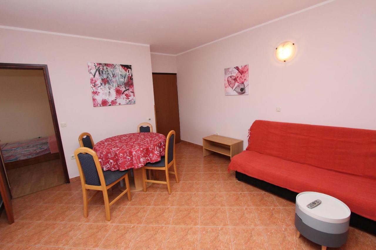 Rooms And Apartments Dino Rovinj Exterior foto